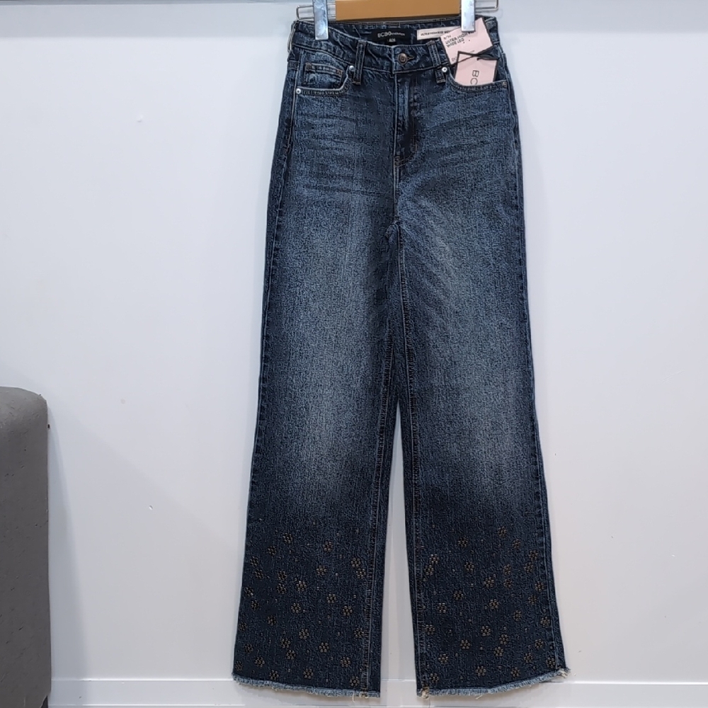 BCBGENERATION | Women's Norelli Wash Ultra Hi-Rise Wide Leg Floral Studded Jeans